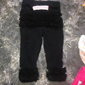 Ruffle butt baby pants 6-12mo
